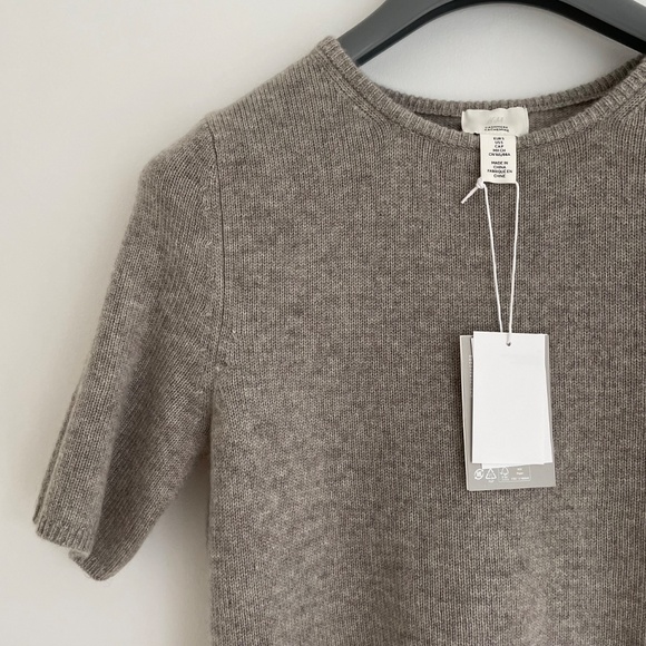 NWT Cashmere Short Sleeve Sweater by H&M Premium - Picture 4 of 5
